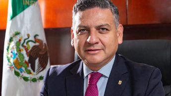 La FGR logra vinculación a proceso contra el exfuncionario del IPN e ISSSTE por desvío de 11 millones con facturera.